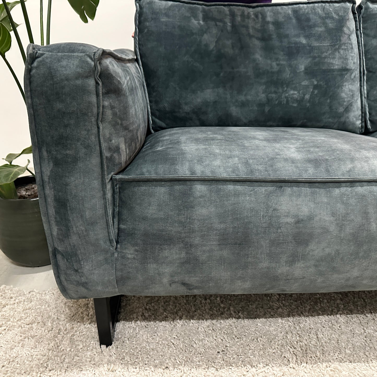 Velvet blauwe hoekbank 265x230cm