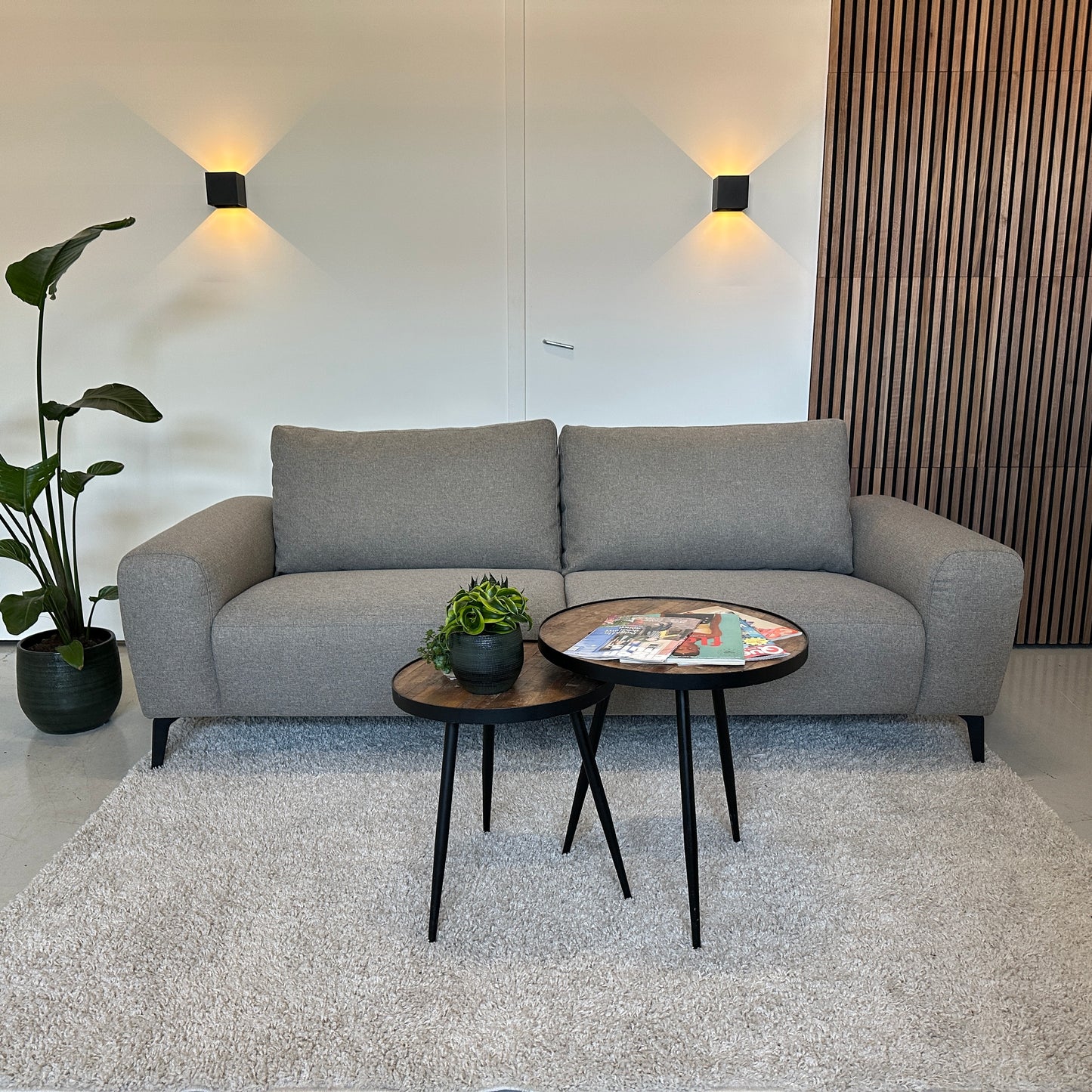 Nieuwe taupe bank