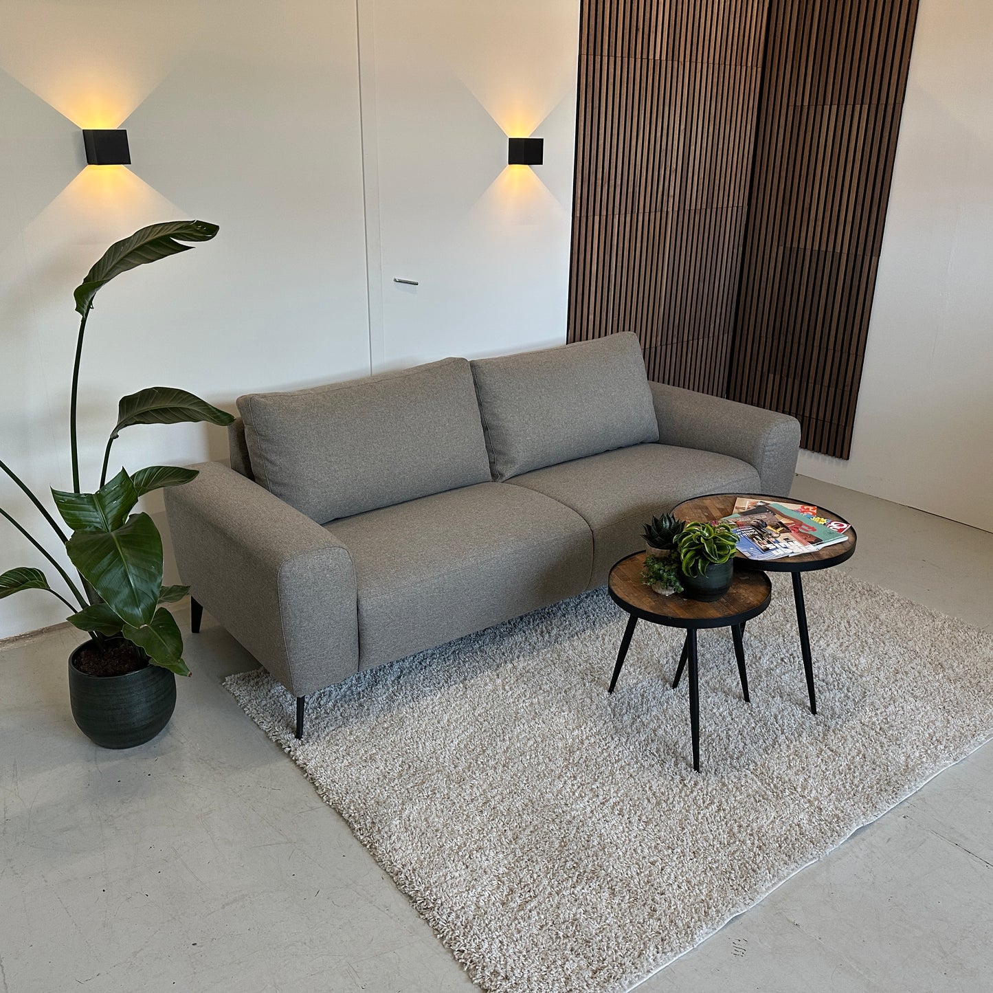 Nieuwe taupe bank