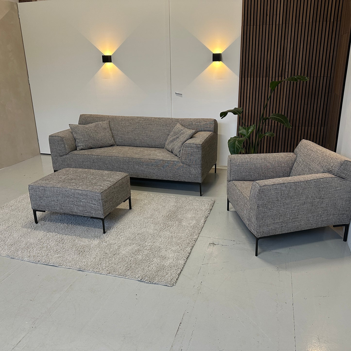 Design on stock set
