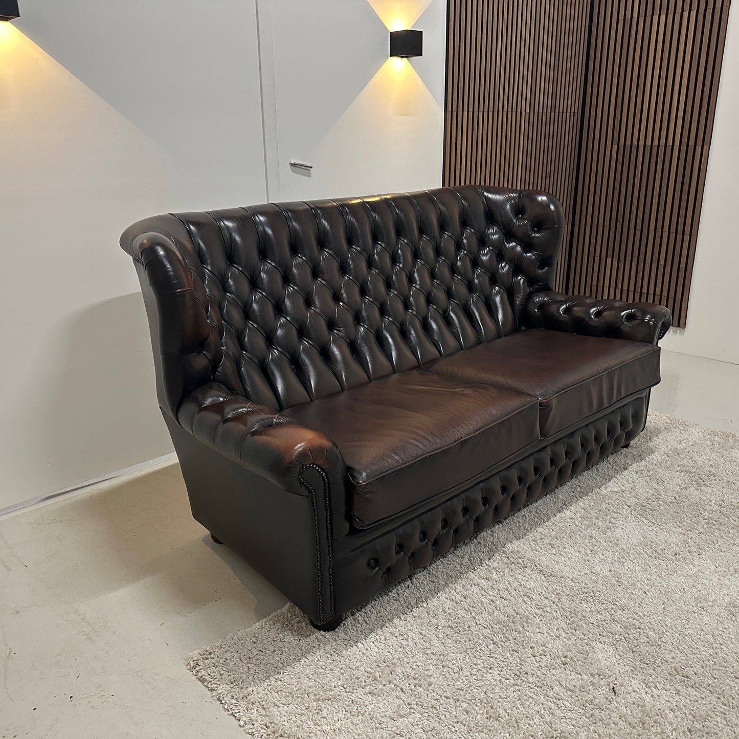 Hoge rug chesterfield