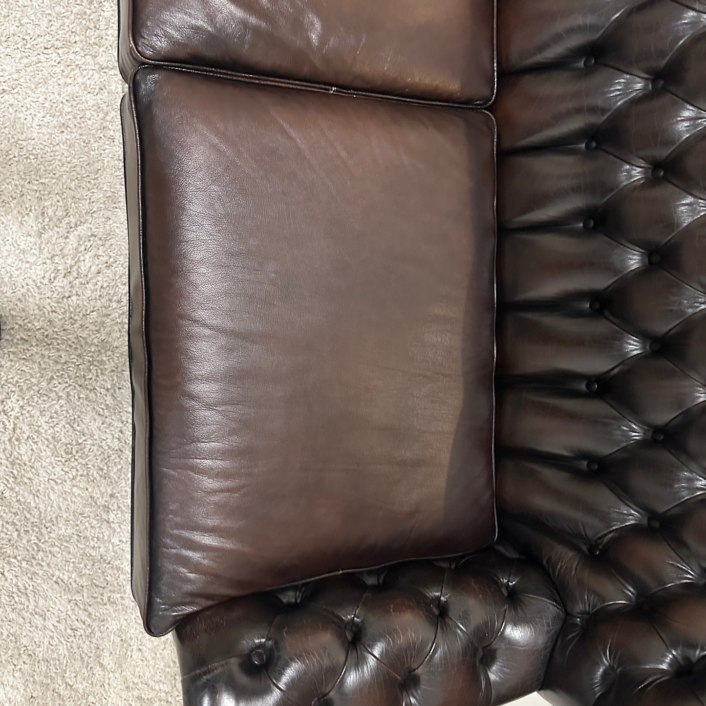 Hoge rug chesterfield