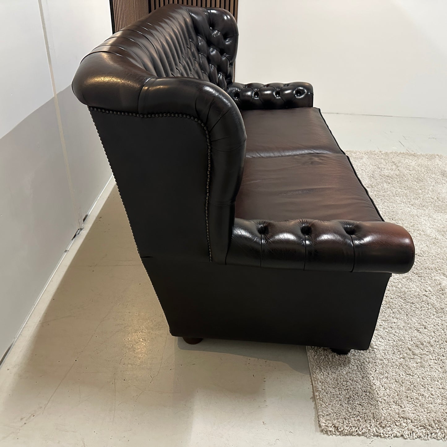Hoge rug chesterfield