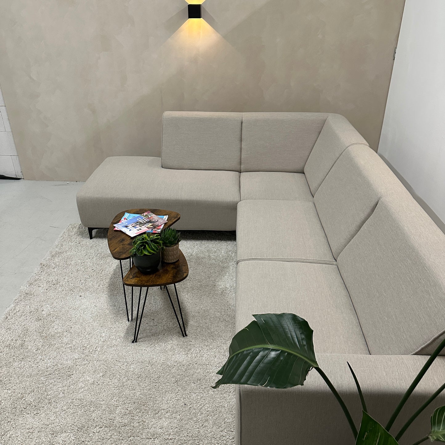 Beige hoekbank 275x210cm