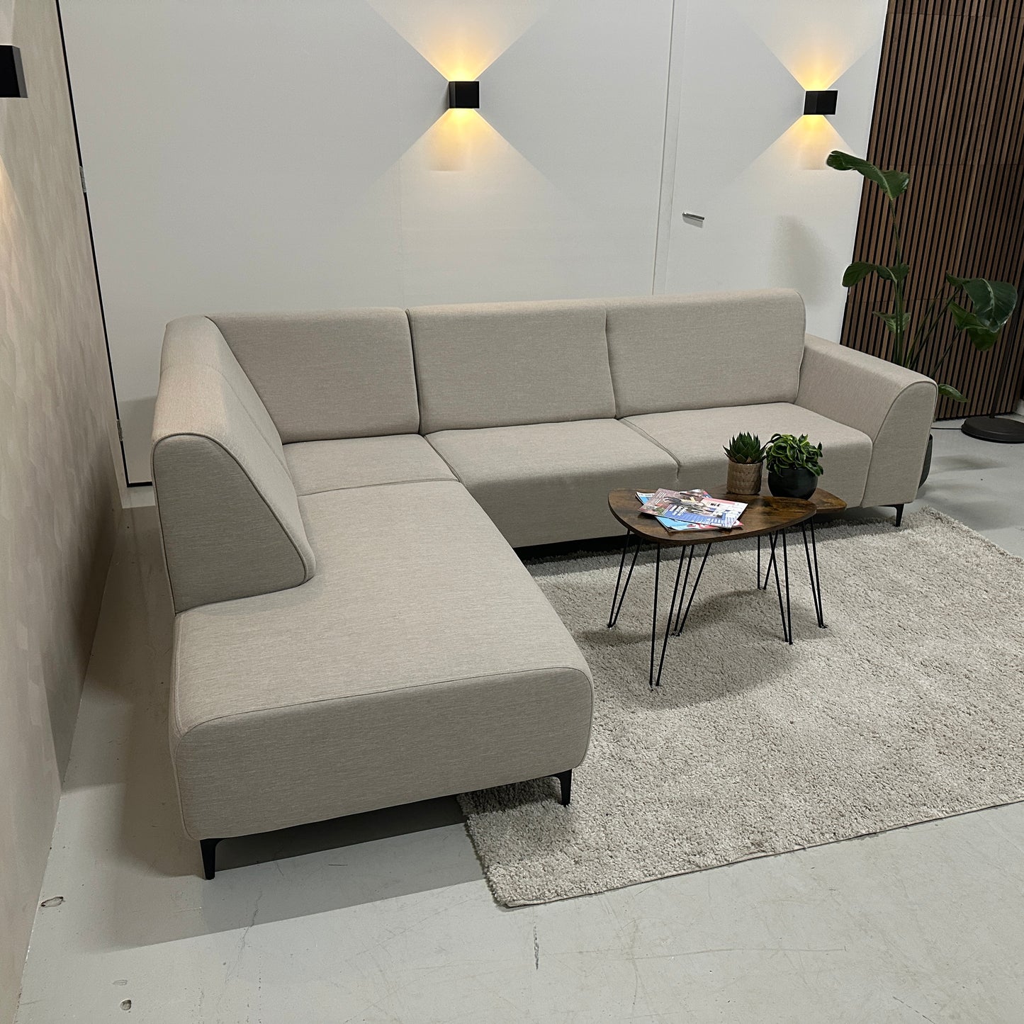 Beige hoekbank 275x210cm
