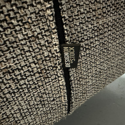 Design on stock set