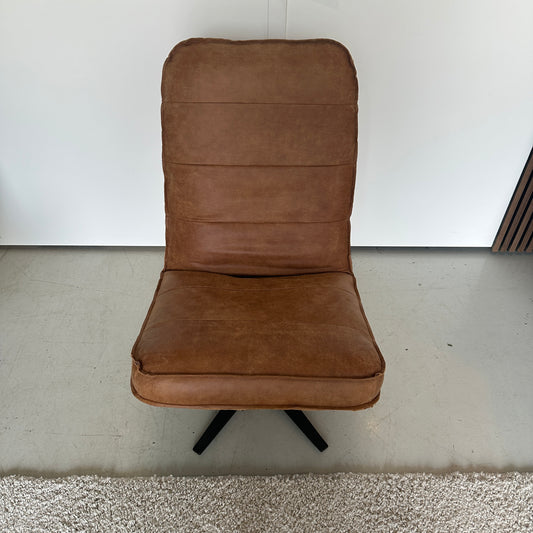 INNO living Odin fauteuil cognac met hocker