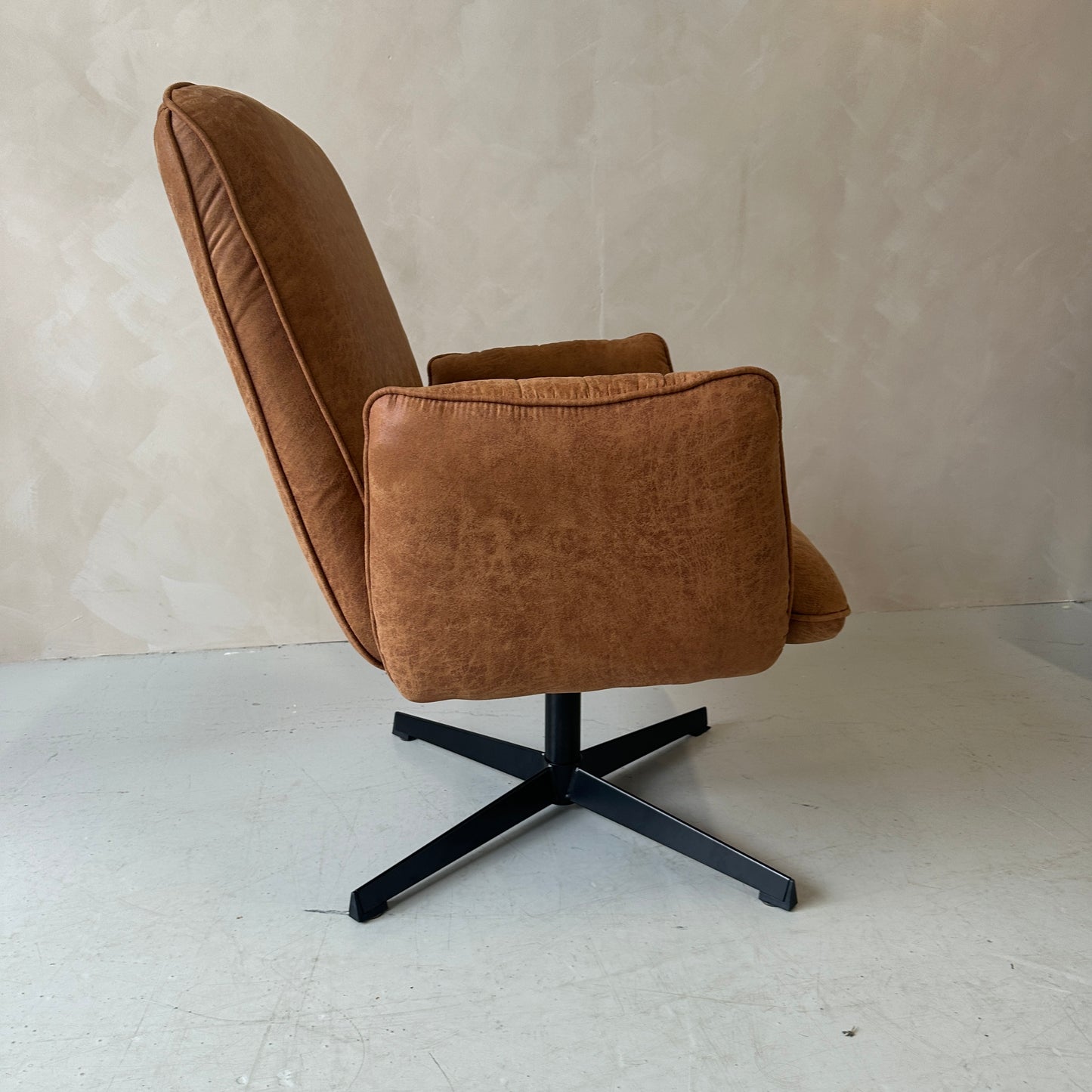 Fauteuil Lugo, kleur cognac