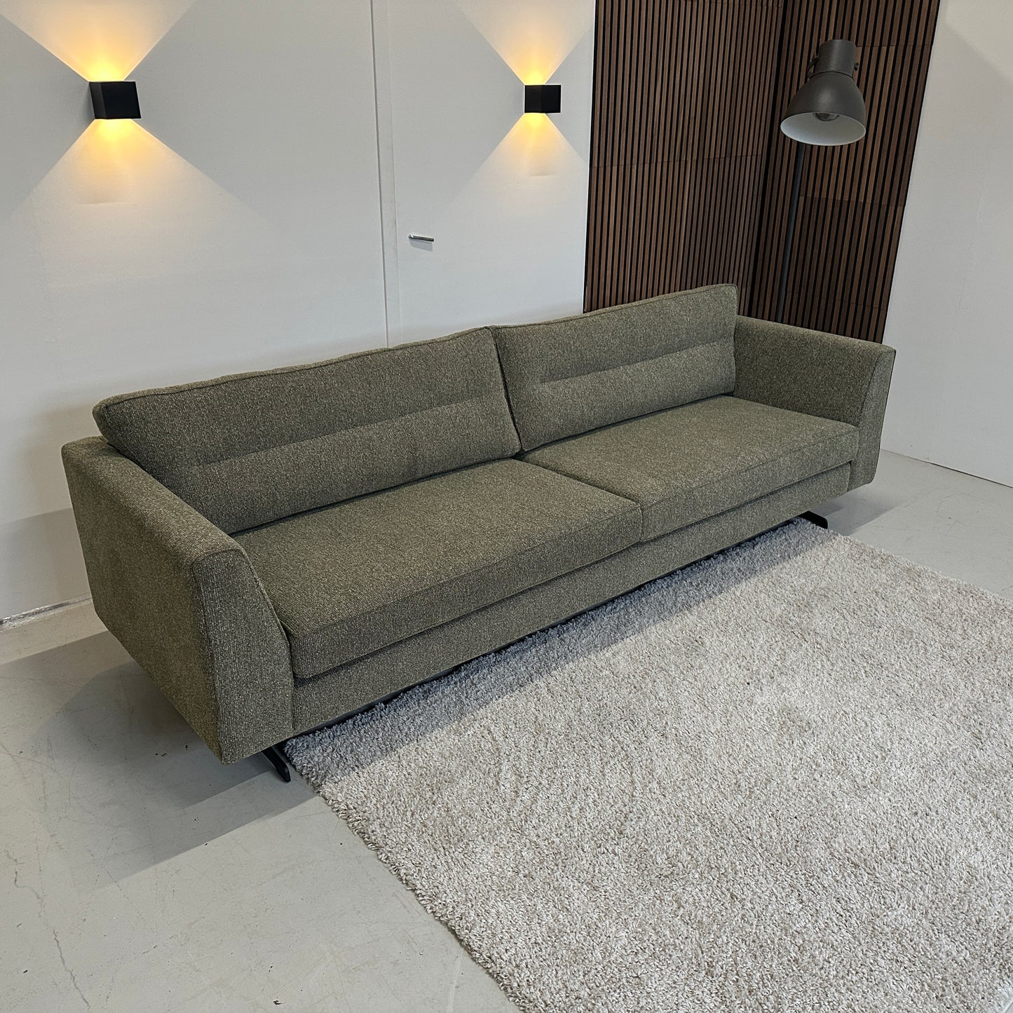 4-zits bank Zoe INNO living showroommodel