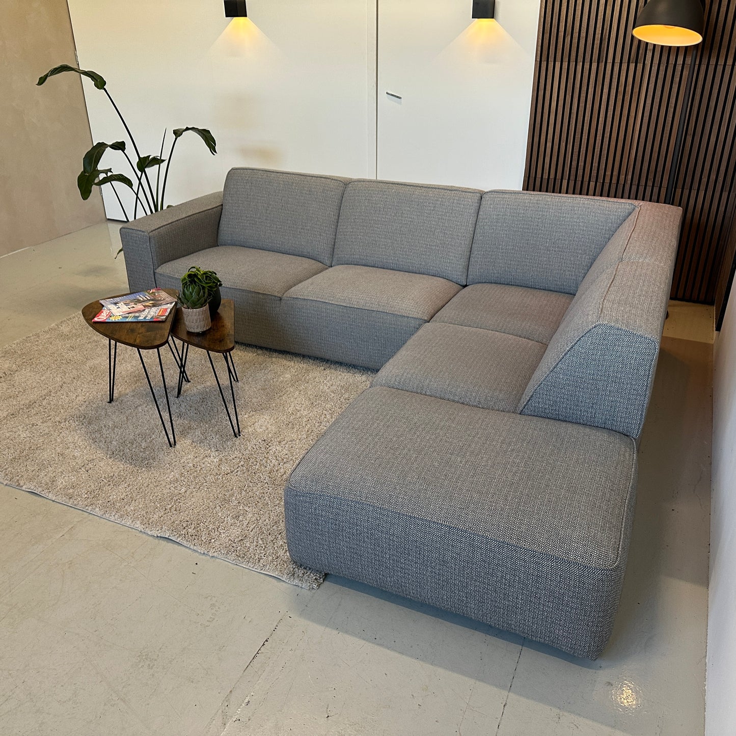 Grijze hoekbank 270x224cm