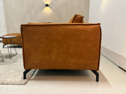 Cognac hoekbank 272x245cm