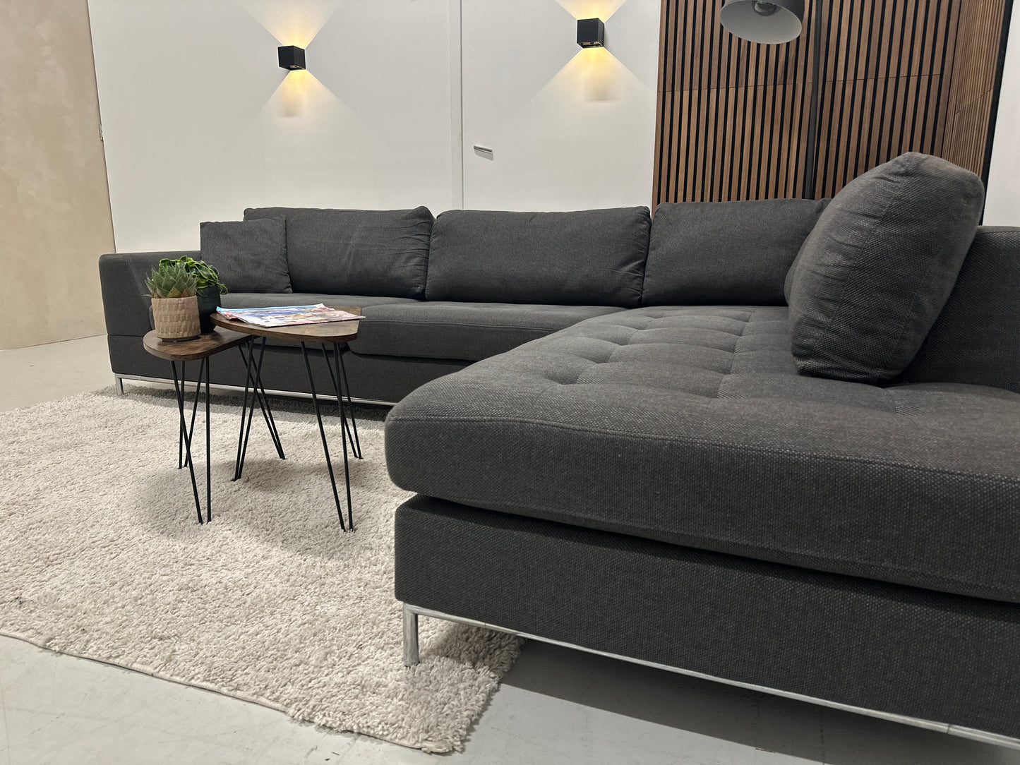 Antracietgrijze hoekbank 300x218cm