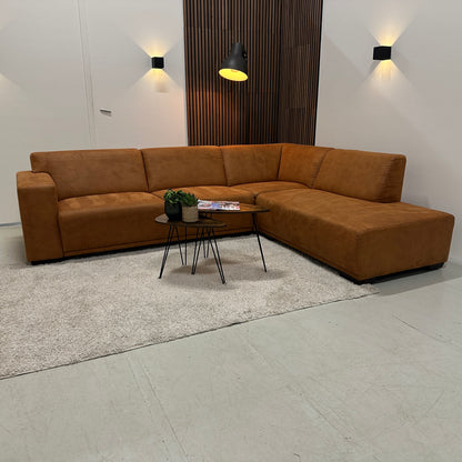 Cognac hoekbank 275x220cm