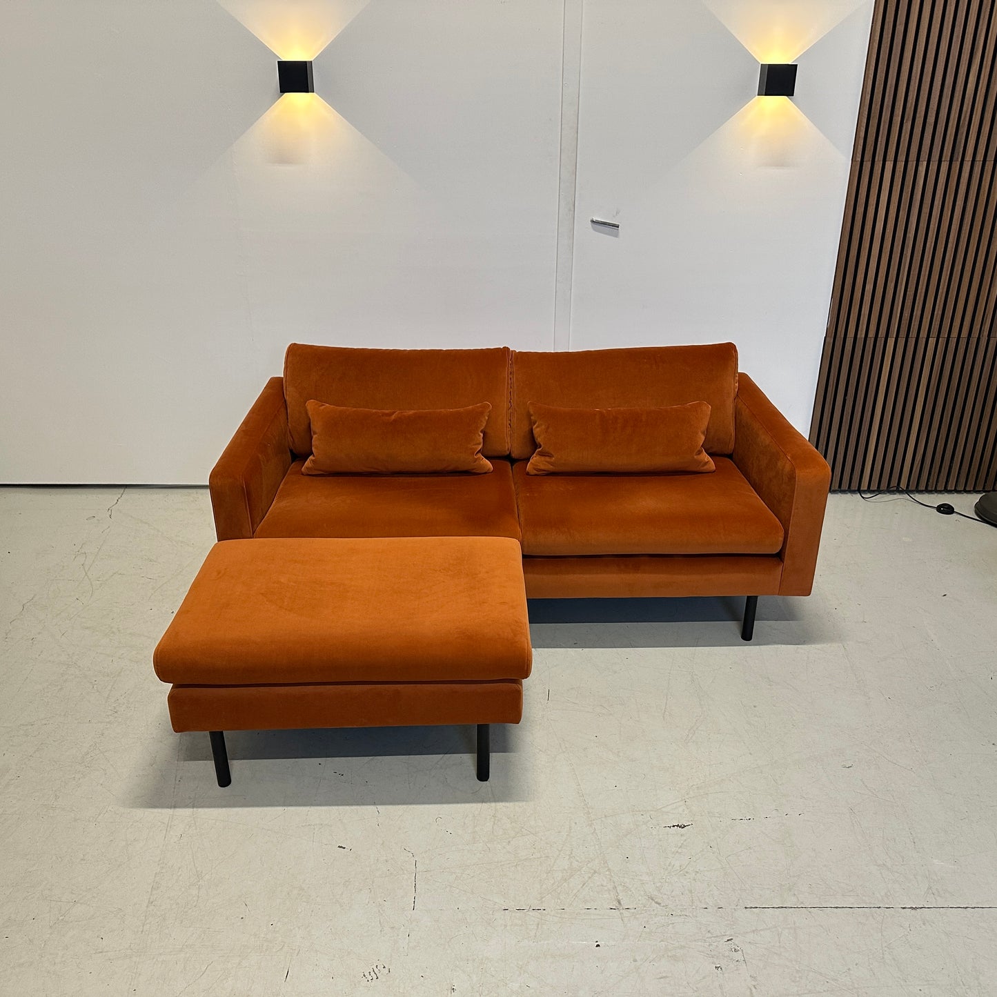 Rechte bank Goossens met hocker 180x90cm