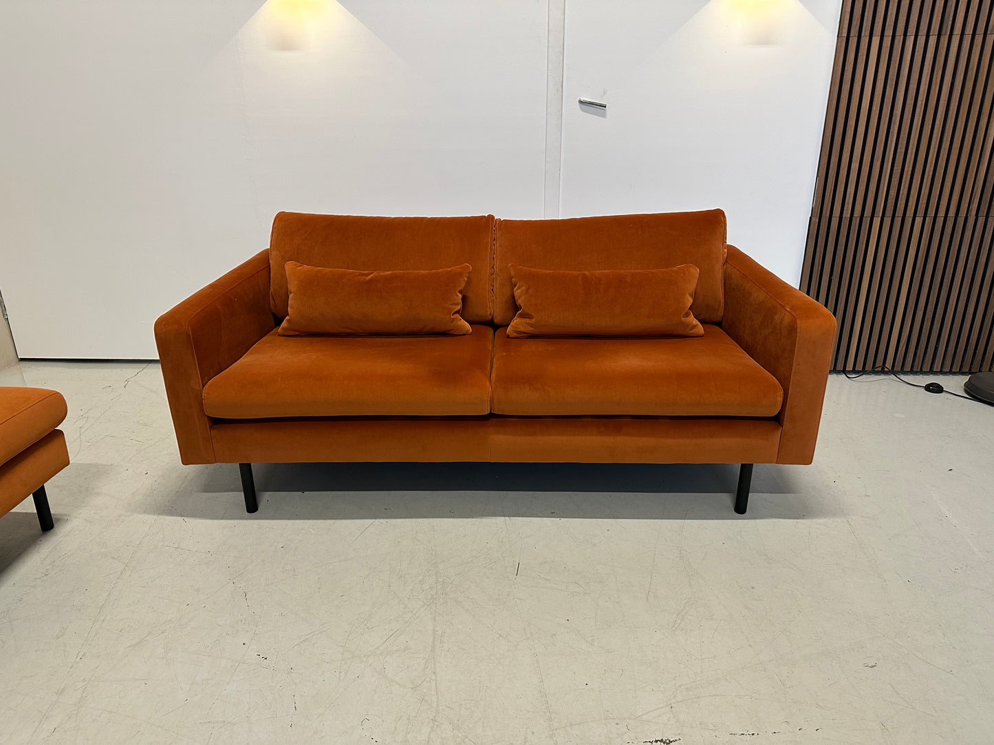 Rechte bank Goossens met hocker 180x90cm