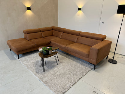 Cognac hoekbank 295x230 cm