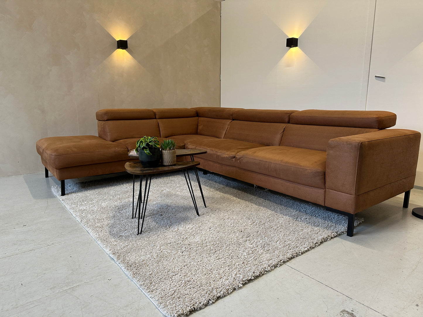 Cognac hoekbank 295x230 cm