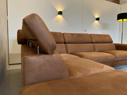 Cognac hoekbank 295x230 cm