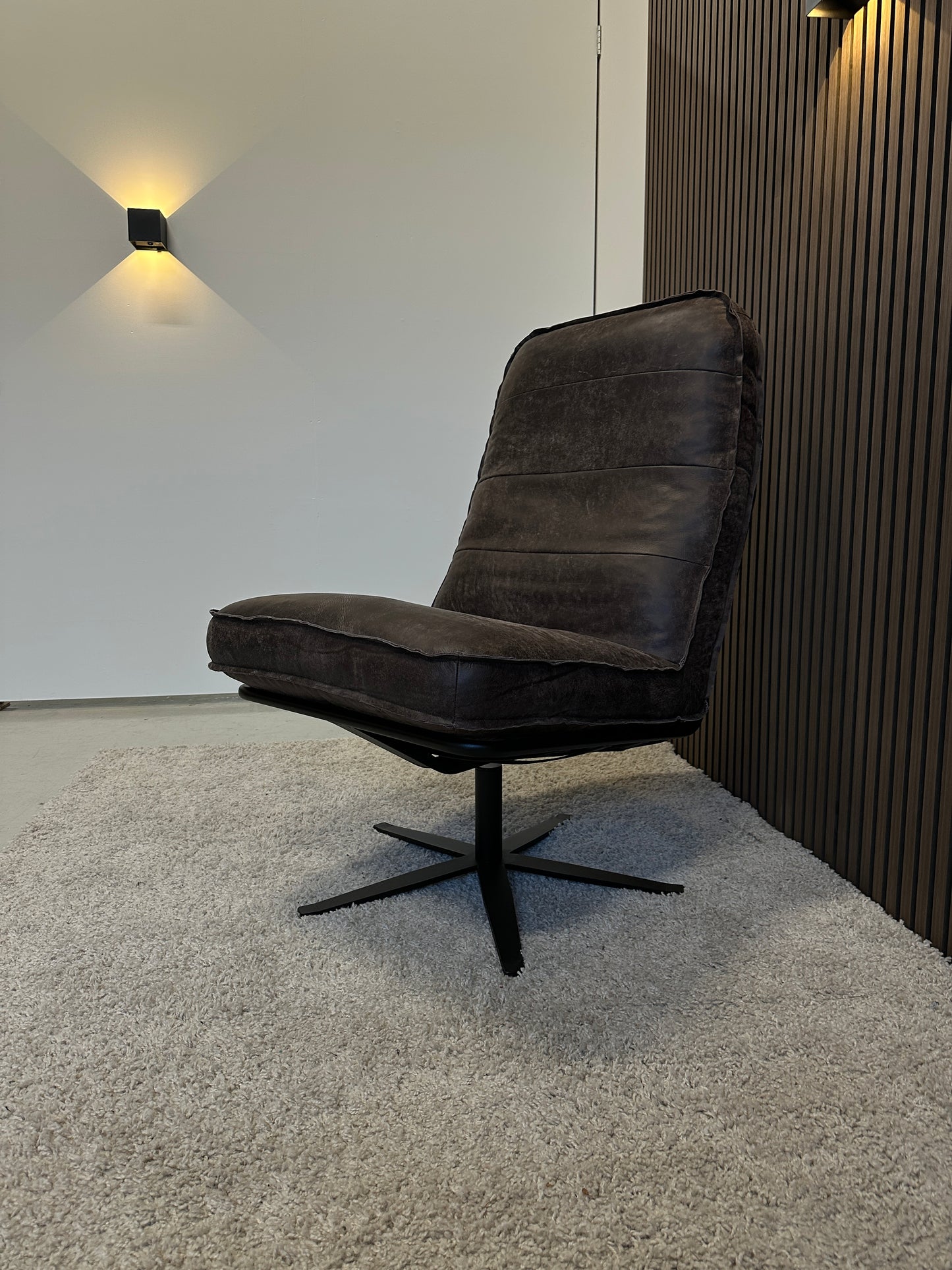 Odin fauteuil concrete-darkbrown