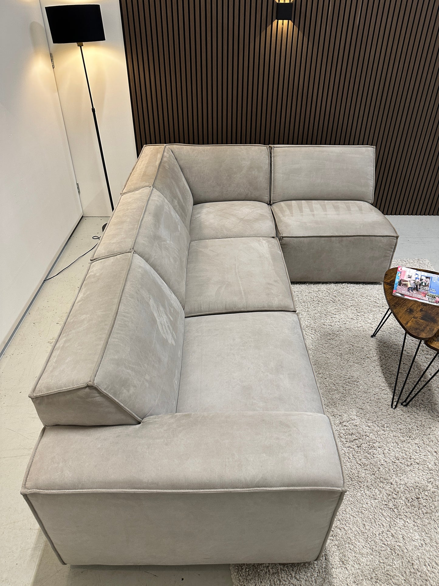Modulaire hoekbank taupe 276x180cm