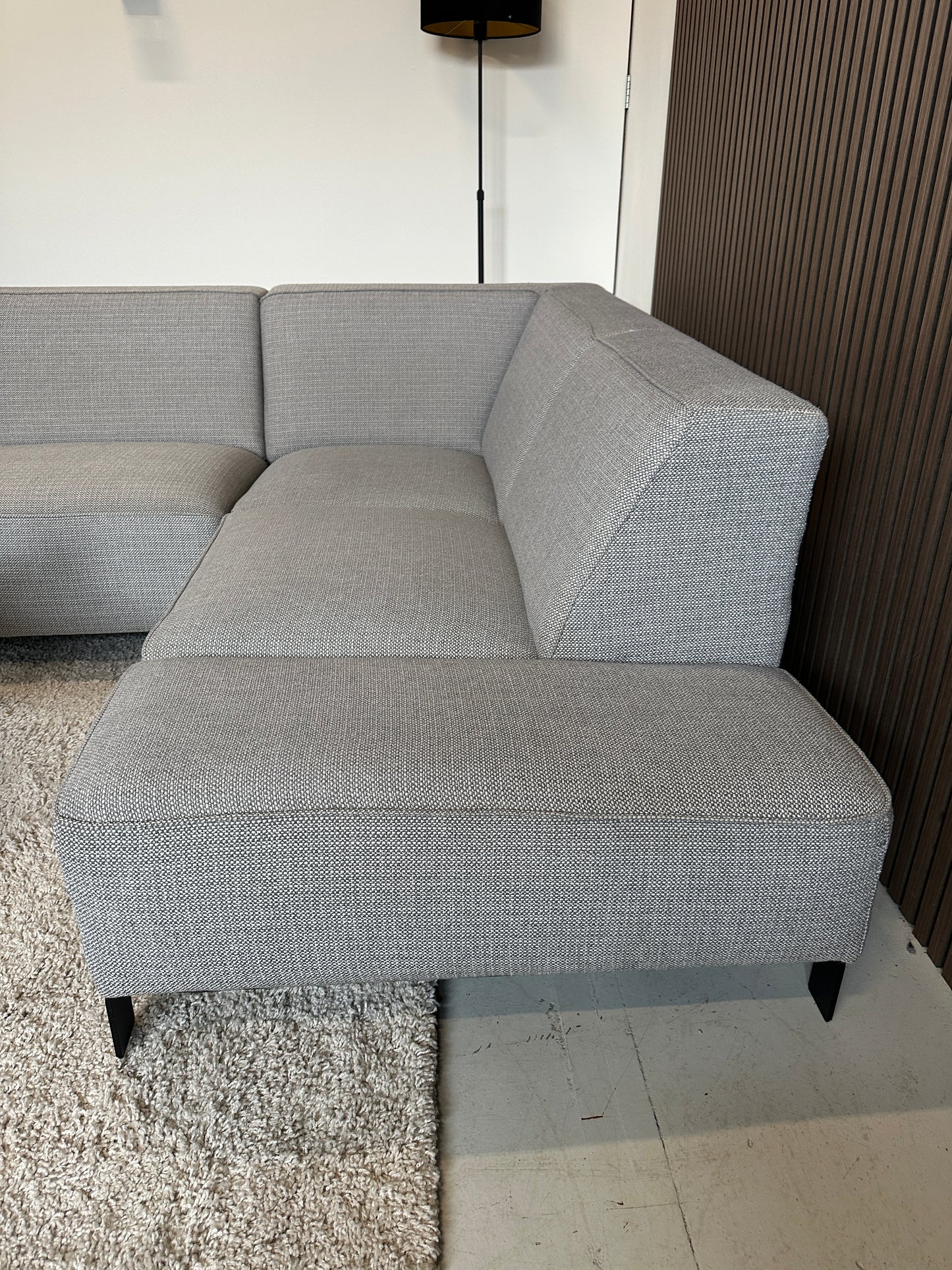 Grijs gemeleerde hoekbank 270x195cm