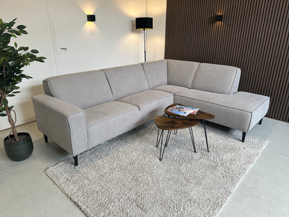 Licht grijze sample bank in nieuwstaat, 268x205 cm