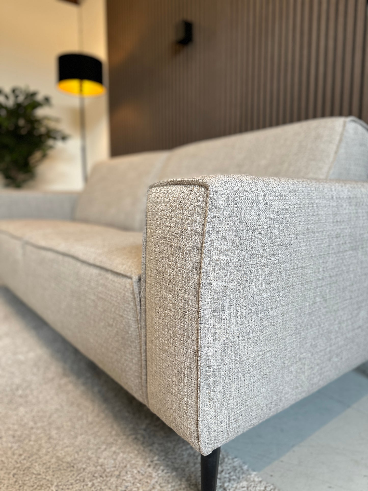 grijze sample bank in nieuwstaat, 220x88 cm