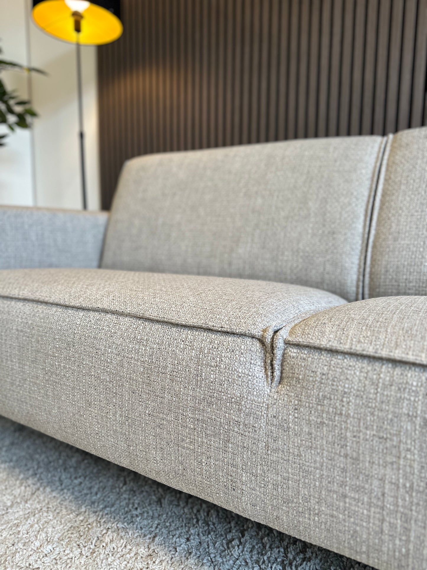 grijze sample bank in nieuwstaat, 220x88 cm