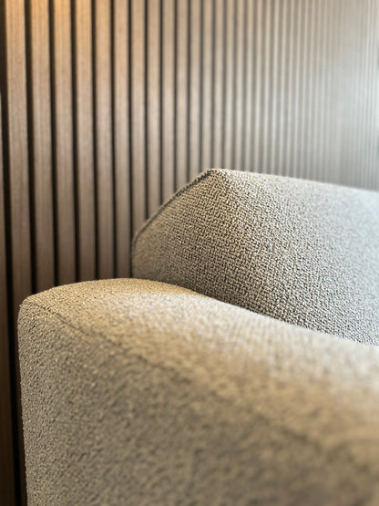 Grijs/blauw sample bank in nieuwstaat, 239x90 cm