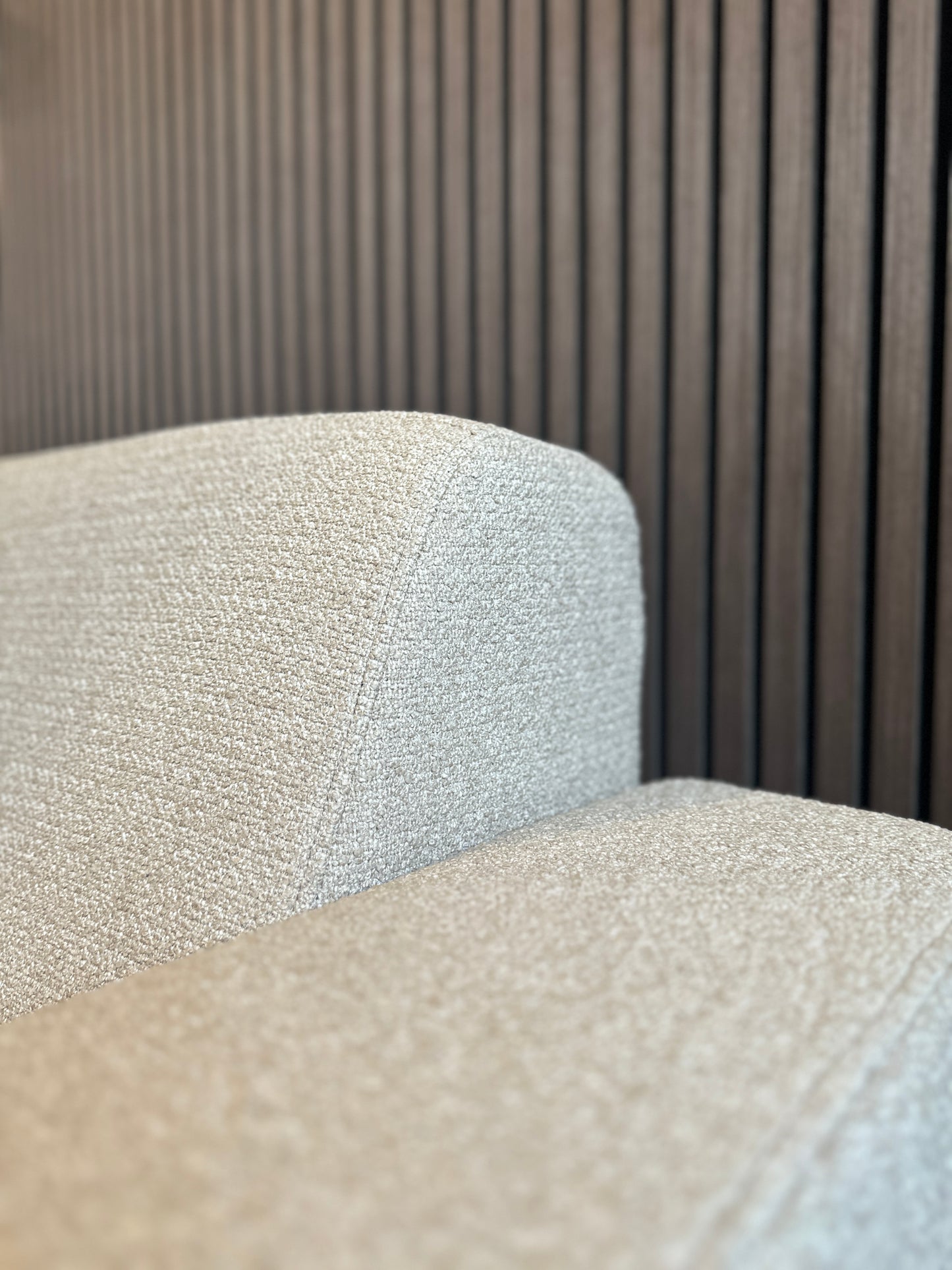 beige sample bank in nieuwstaat, 226x90 cm