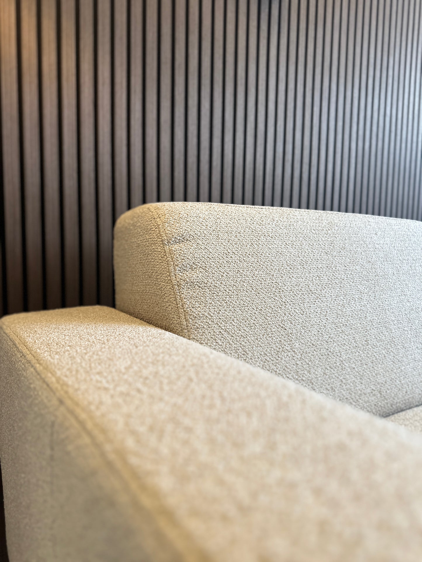 beige sample bank in nieuwstaat, 226x90 cm