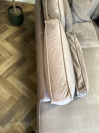 Leverkleurige hoekbank 363x233/183cm