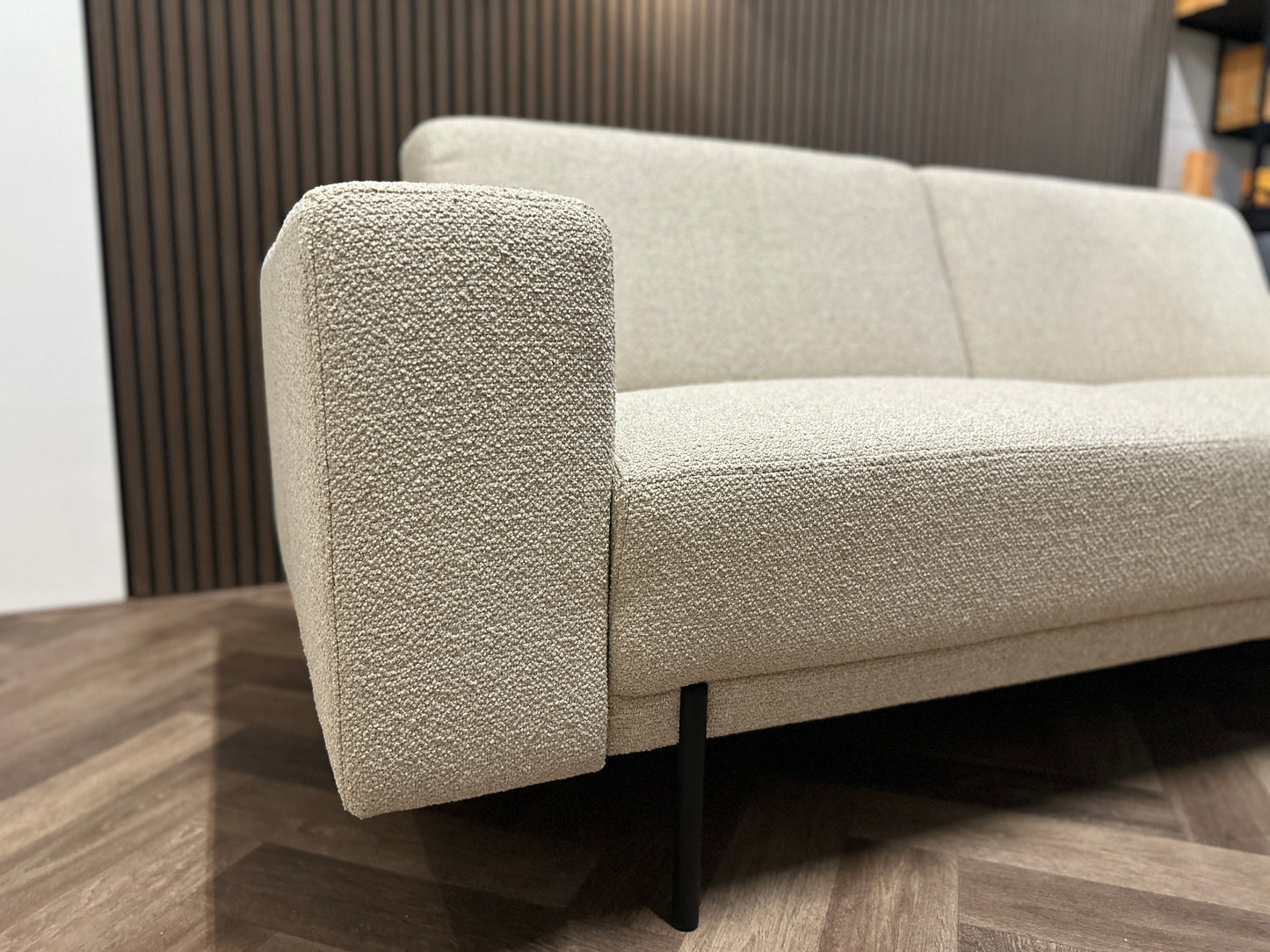 beige sample bank in nieuwstaat, 226x90 cm