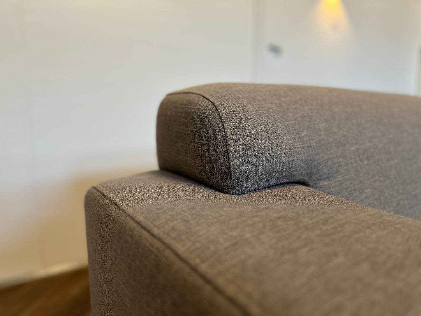 Taupe hoekbank 270x200cm