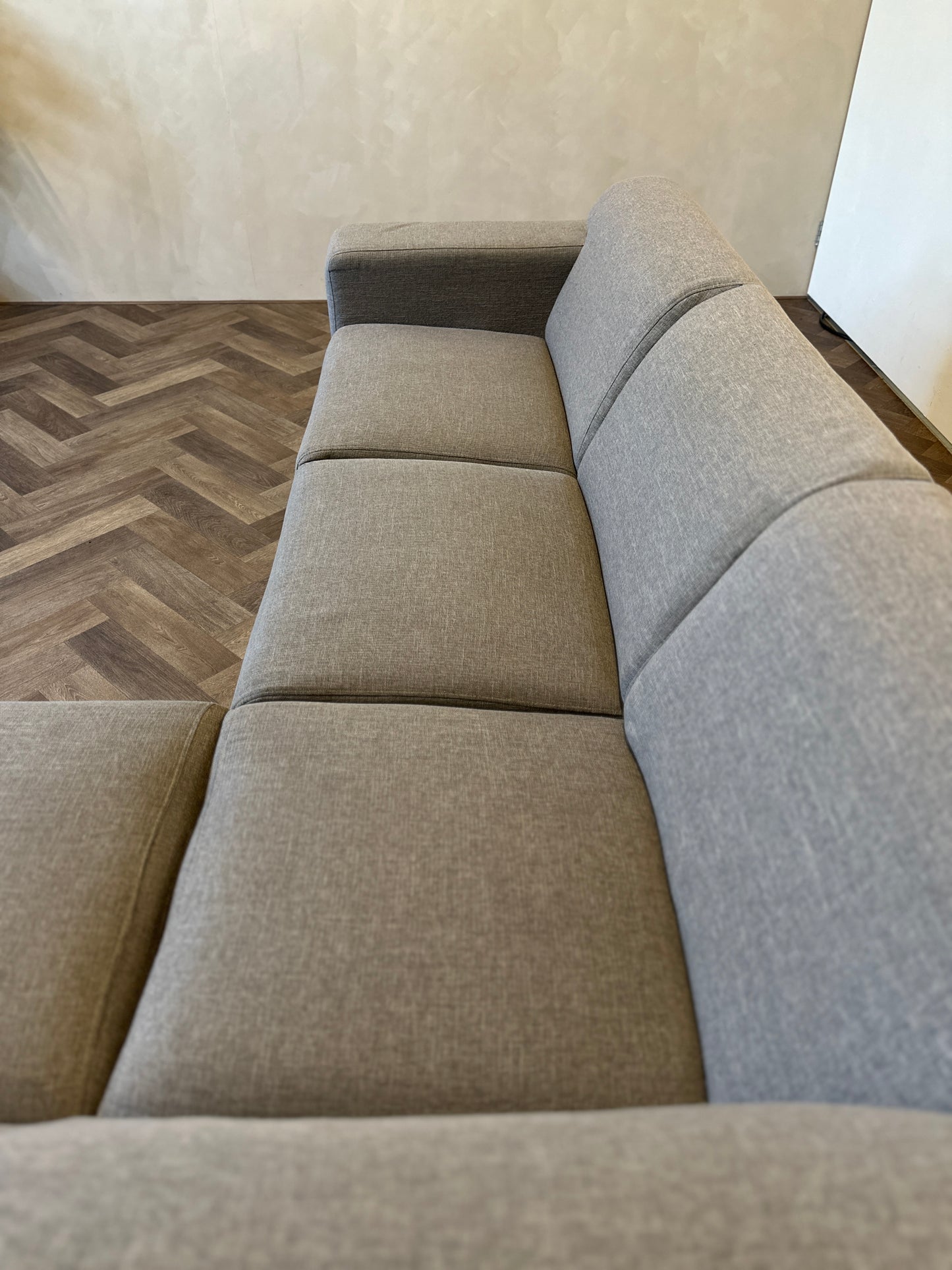 Taupe hoekbank 270x200cm