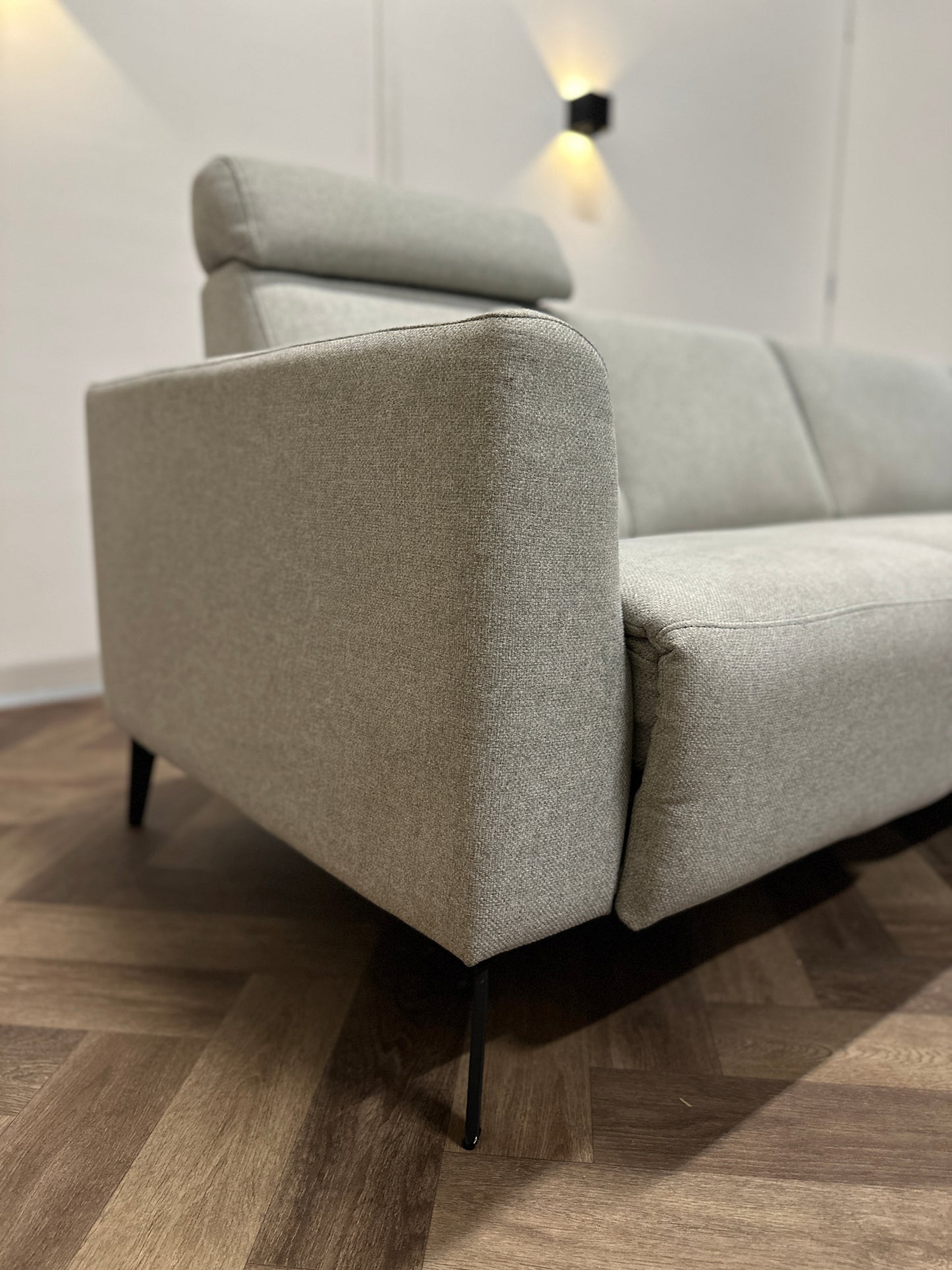 Electrisch verstelbare hoekbank 230x214cm