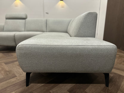 Electrisch verstelbare hoekbank 230x214cm