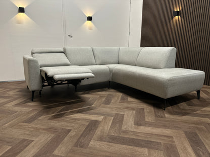 Electrisch verstelbare hoekbank 230x214cm