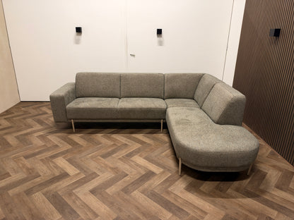 Showroom model hoekbank Axel 271x223 cm