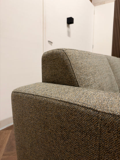 Showroom model hoekbank Axel 271x223 cm