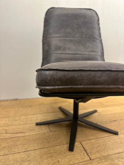 Odin fauteuil van INNO Living concrete-darkbrown